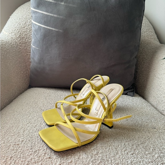 ZARA Strappy Heels - Picture 3 of 3